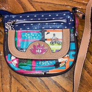 Lily Bloom Mini Pocket Book